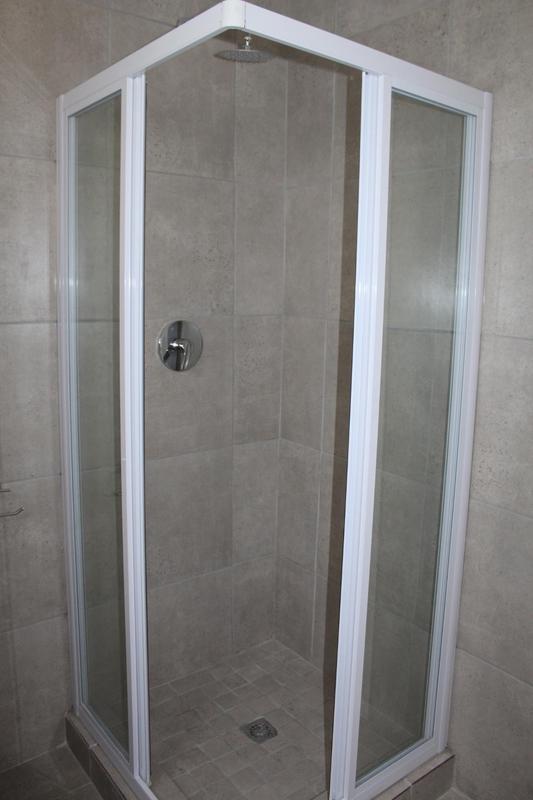 To Let 2 Bedroom Property for Rent in Paarl South Western Cape